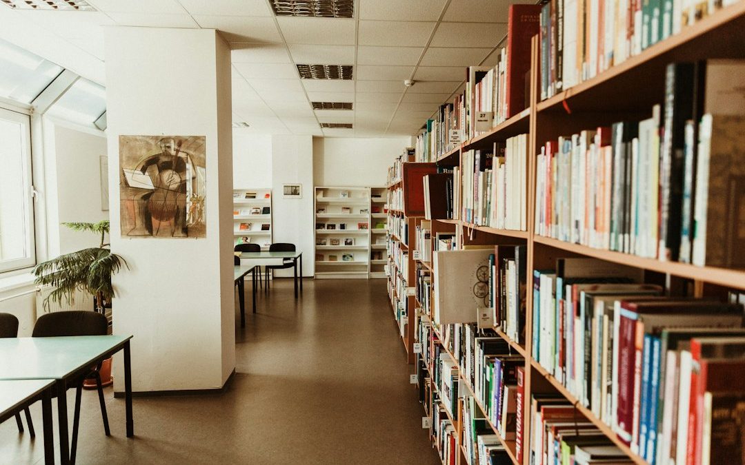 Üniversite kütüphanesi, psikoloji ve sağlık iletişimi alanında bilimsel öğrenme